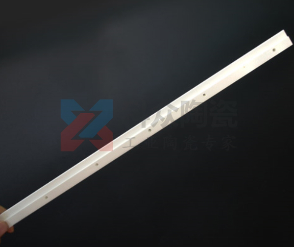 耐高溫陶瓷管的性能以及運(yùn)用特點（圖）